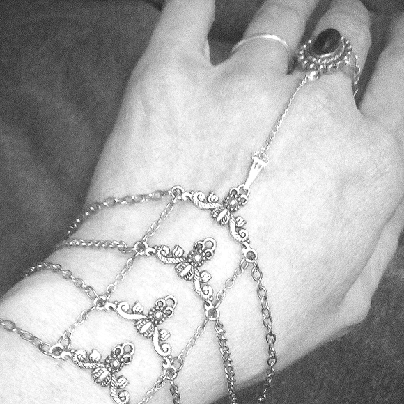 Slave bracelet - Picture 1 of 3